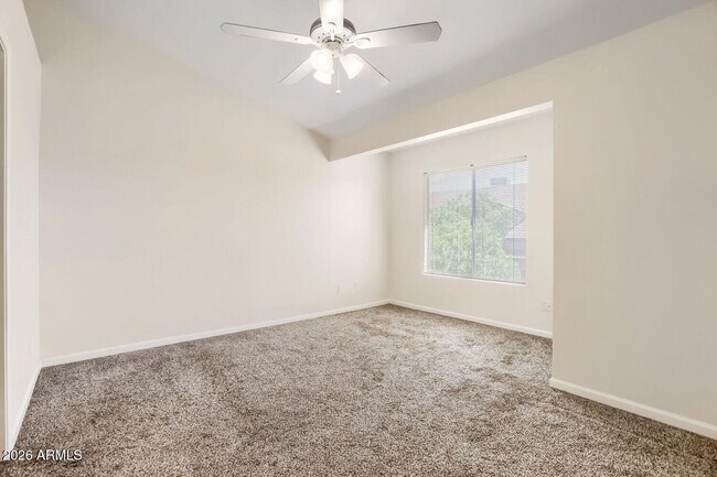 Building Photo - 4114 E Union Hills Dr