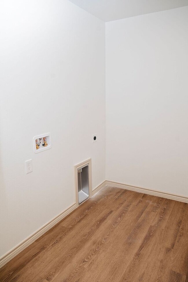 Building Photo - New Construction Perfection – $2,499