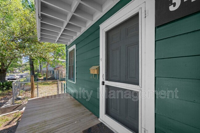 Building Photo - 3408 Wilshire Dr