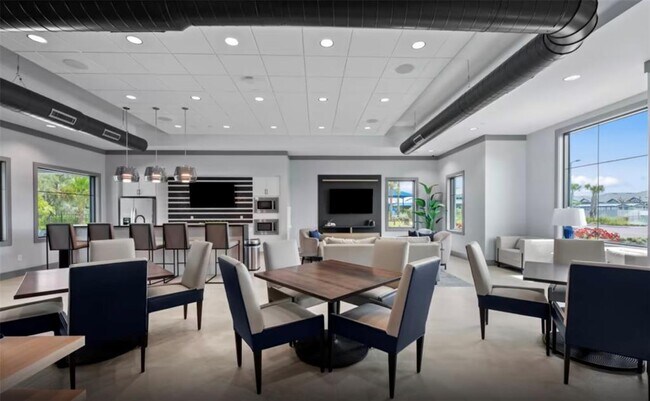 Building Photo - 6202 Baywood Ct