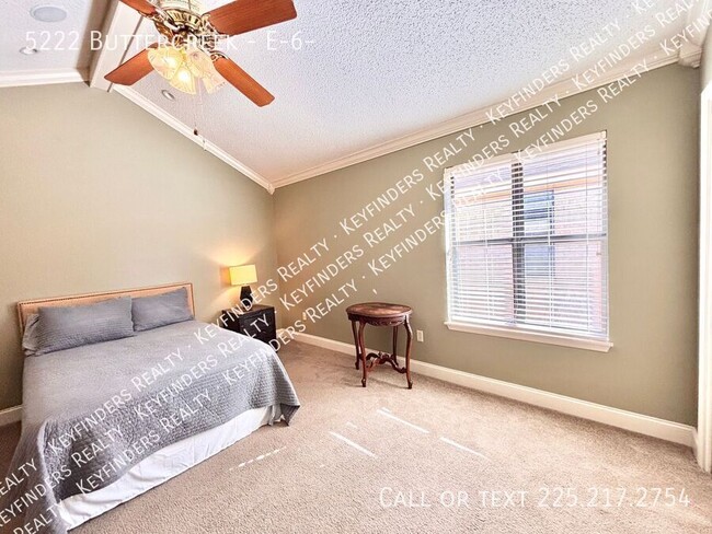 Building Photo - 5222 Buttercreek-E-6-