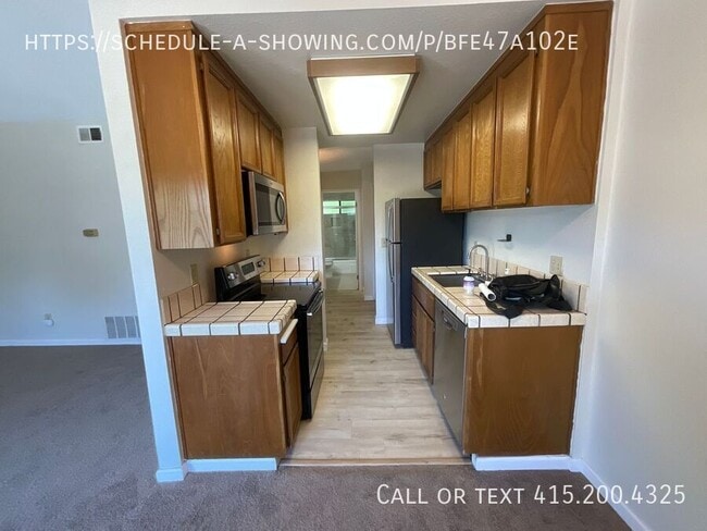 Building Photo - 6254 Joaquin Murieta Ave