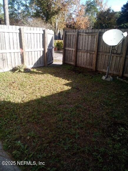 Building Photo - 10703 Alden Rd