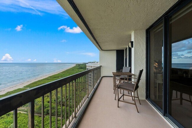 Building Photo - 3101 N Hwy A1A