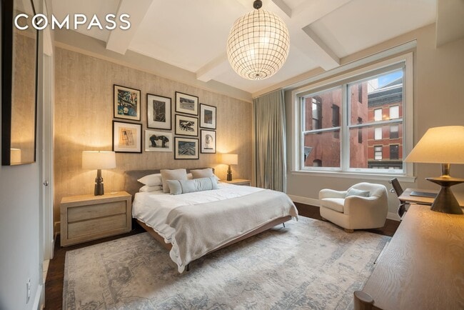 Building Photo - Extra Large Loft Condo in SoHo.