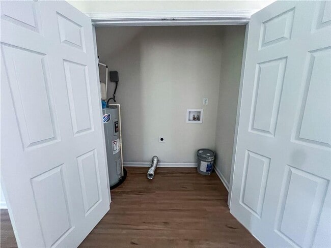 Building Photo - 2 Bedroom Single Family Home - Forsyth County