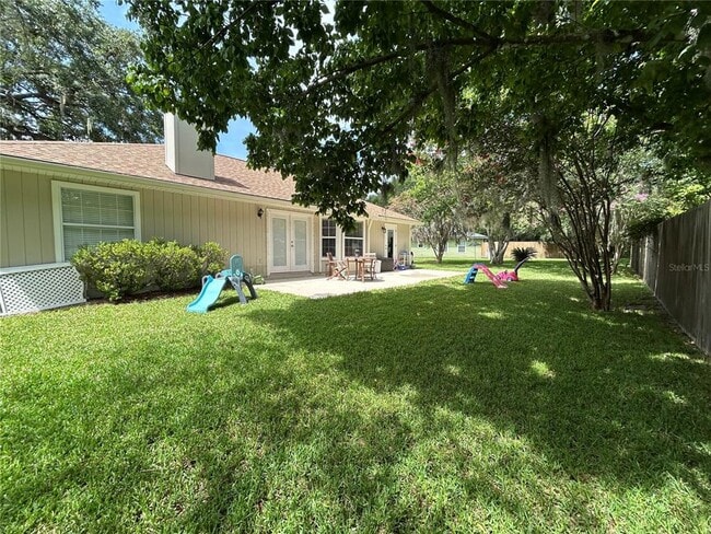 Building Photo - 11404 NW 32nd Ave