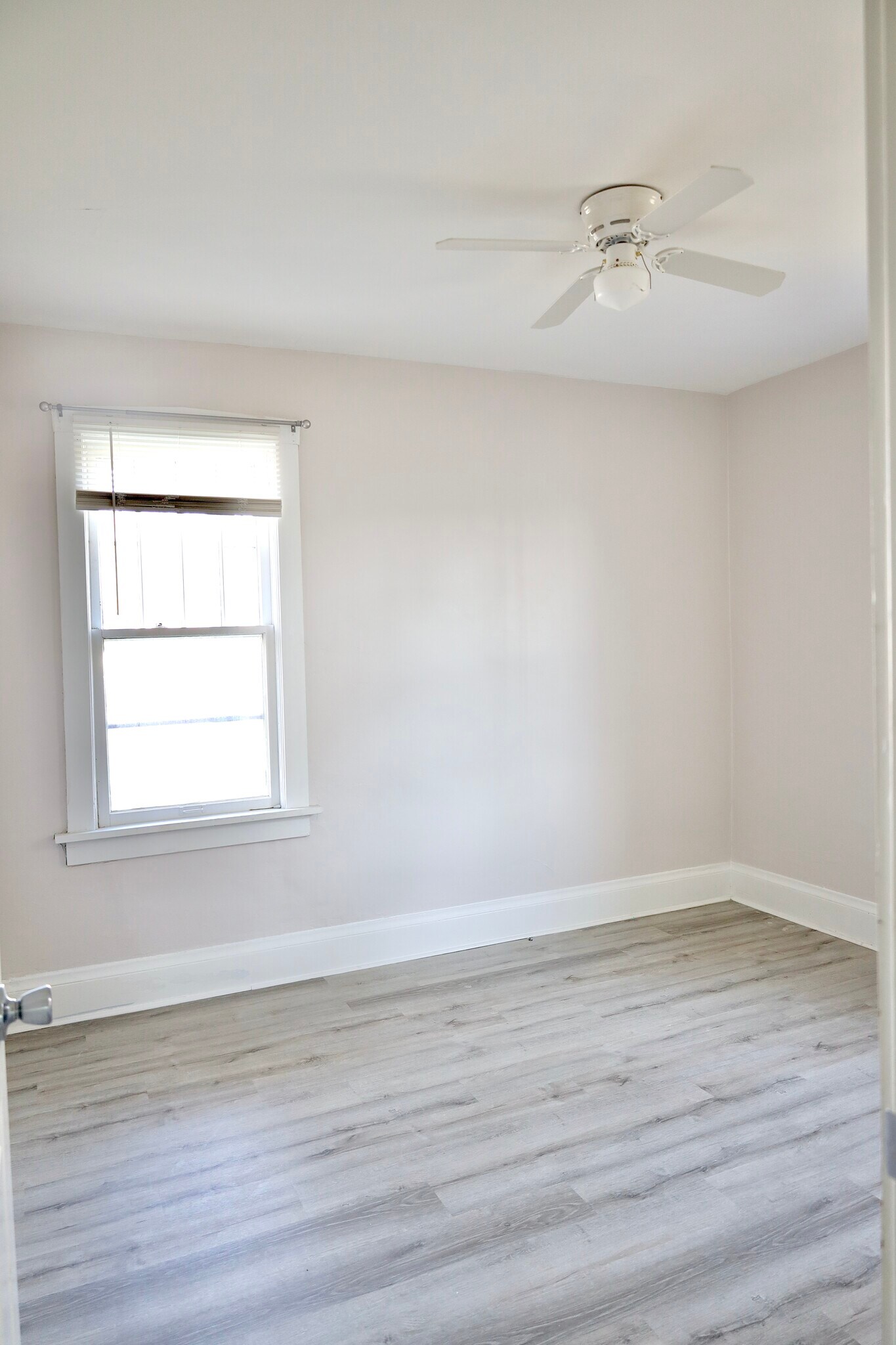 Back Bedroom - 1706 33rd St