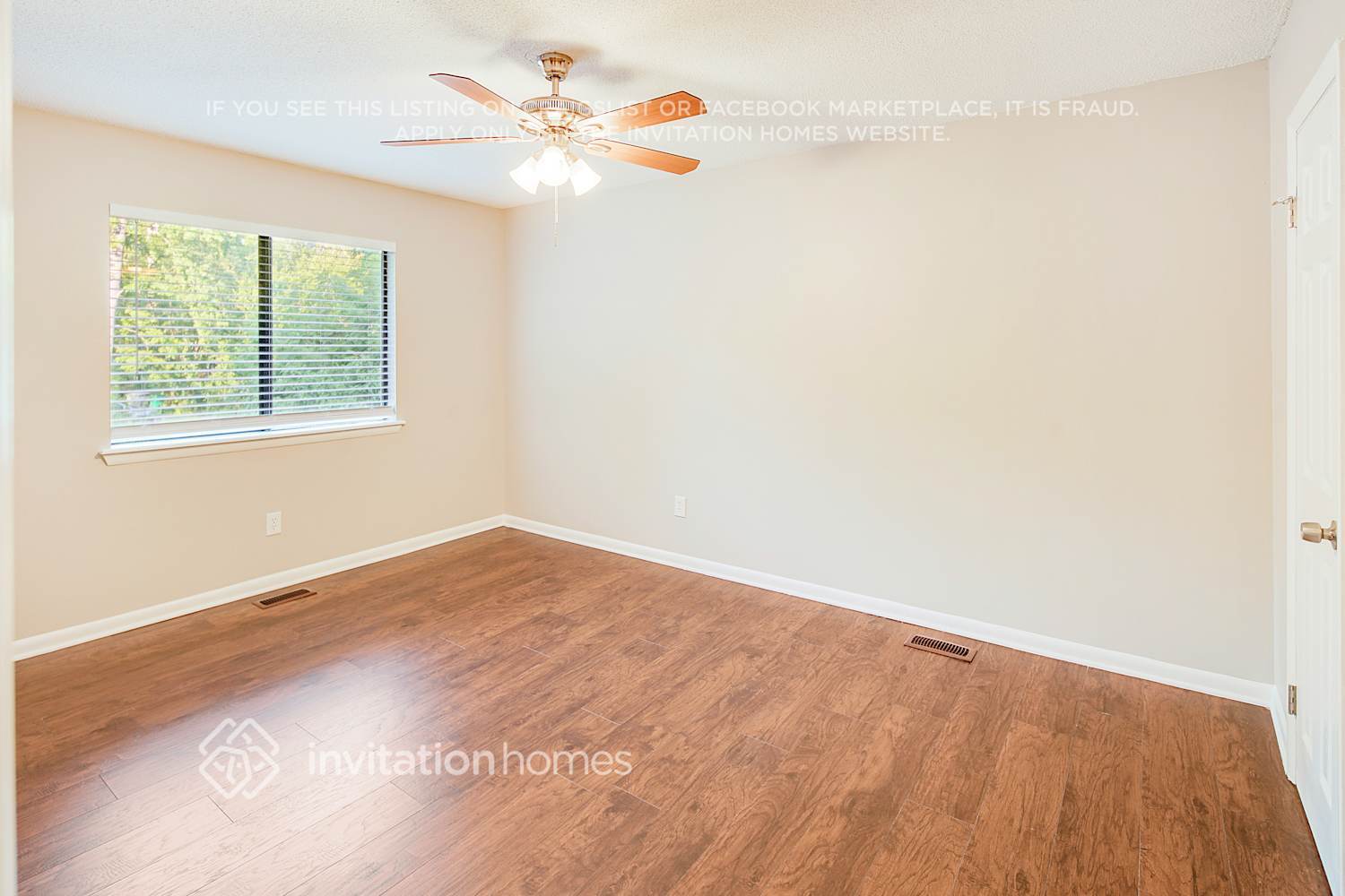 Building Photo - 4952 McAlpine Ln