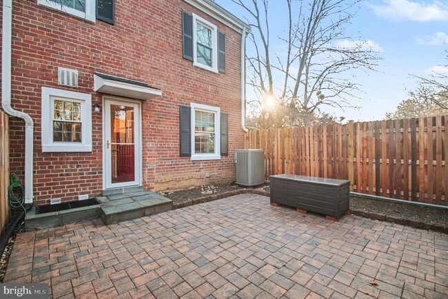 Building Photo - 4885 S 28th St