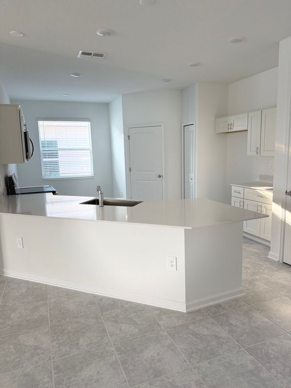 Building Photo - 1281 Deepwater Cir