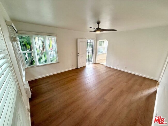 Building Photo - 1157 N Genesee Ave