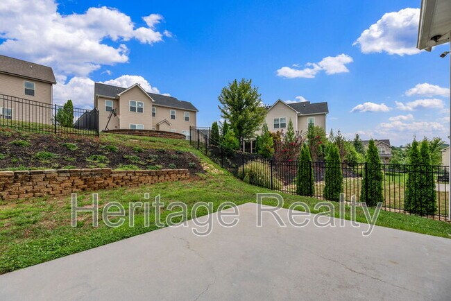 Building Photo - 2610 Brooke Willow Blvd