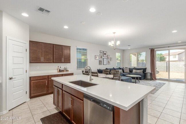 Building Photo - 3872 N 103rd Ave