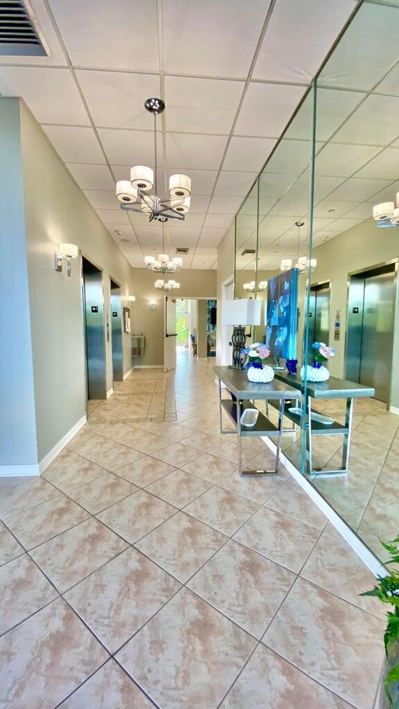 Building Photo - 5059 N Hwy A1A