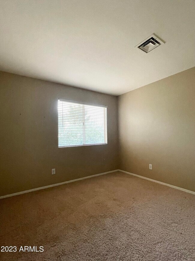 Building Photo - 11417 W Sage Ct