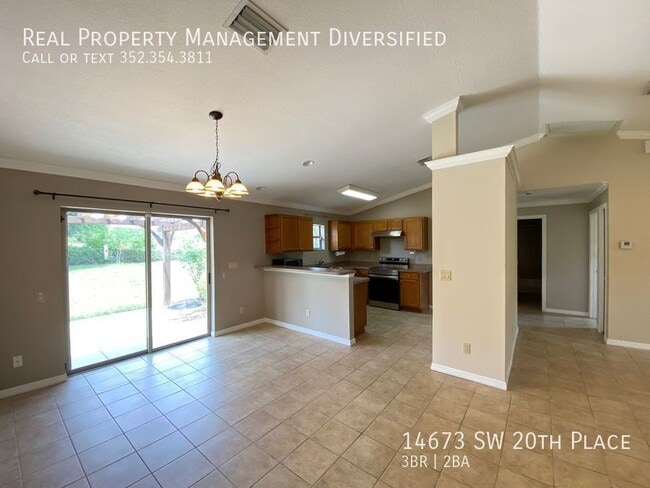 Building Photo - 14673 SW 20th Pl