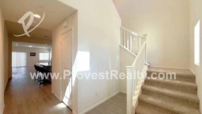 Building Photo - 10732 Quarter Horse Ave