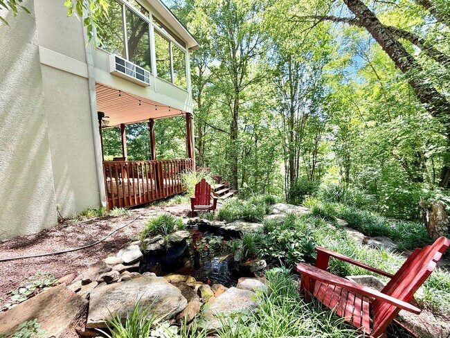 Building Photo - 309 Bullrun Valley Dr