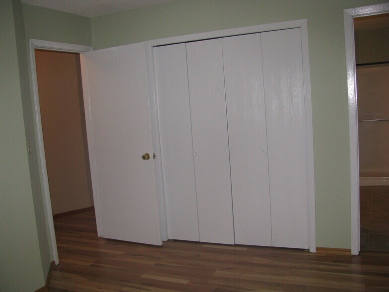 Building Photo - 902 Wescott Trl
