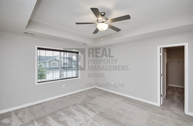 Building Photo - 9654 Turnpoint Dr