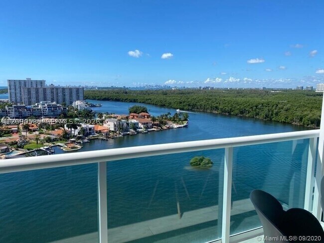 Building Photo - 400 Sunny Isles Blvd
