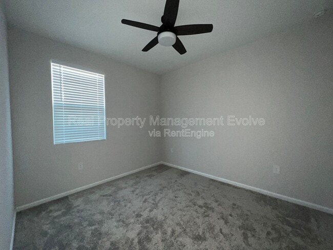 Building Photo - 3435 S 177th Dr