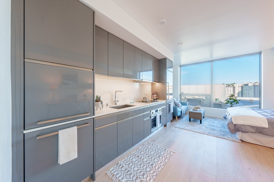 Building Photo - 1808 Minor Ave