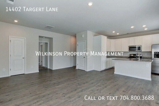 Building Photo - 14402 Targert Ln