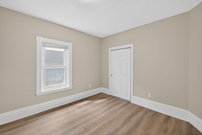 Building Photo - 91 Francis St