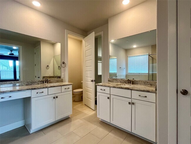 Building Photo - 23707 Montclair Forest Trl