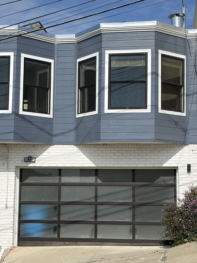 Building Photo - 66 Mill St