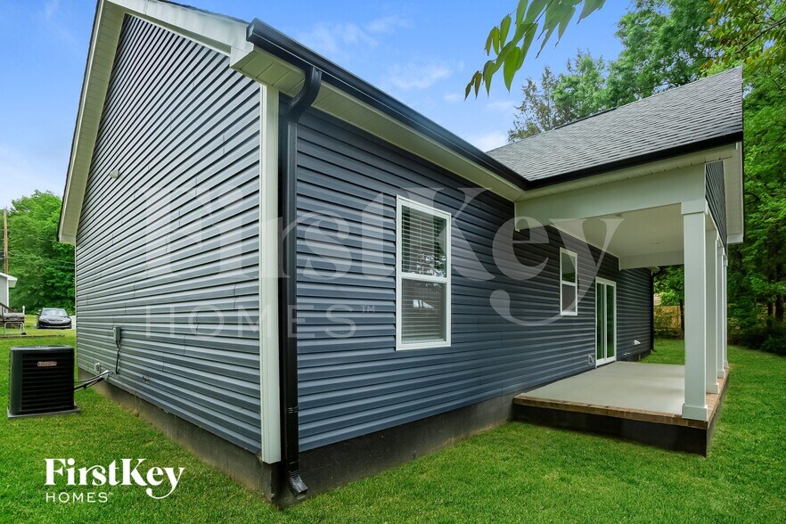 Building Photo - 1206 Bel Aire Ave