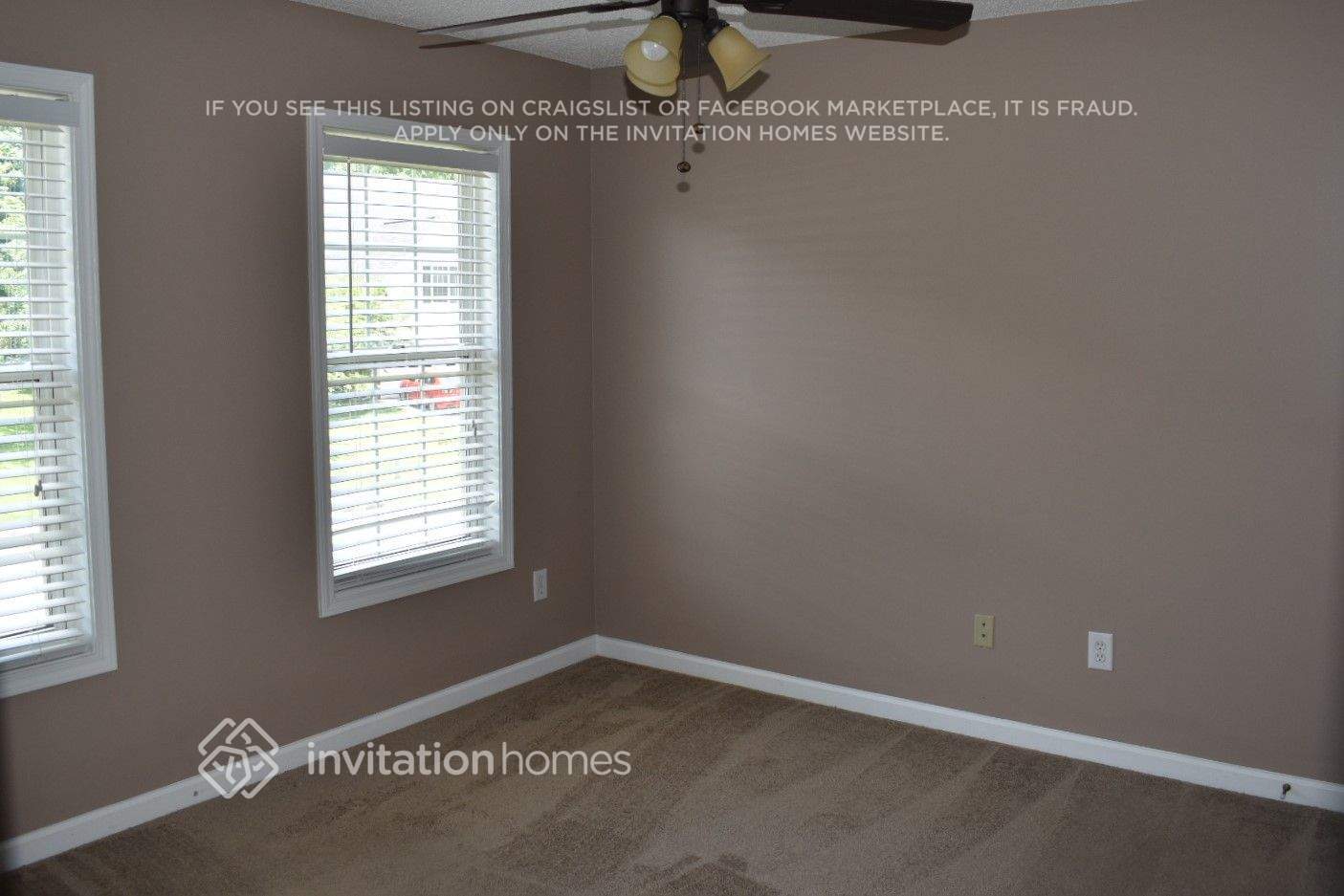 Building Photo - 4028 St George Walk SW