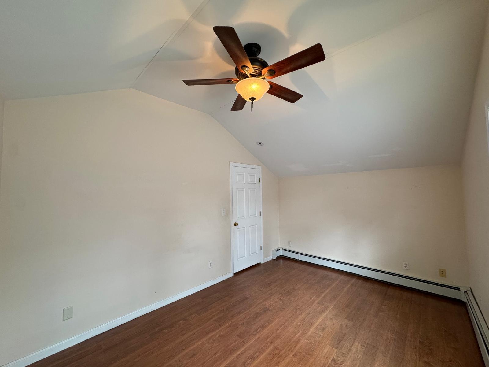 Building Photo - 14 Court St