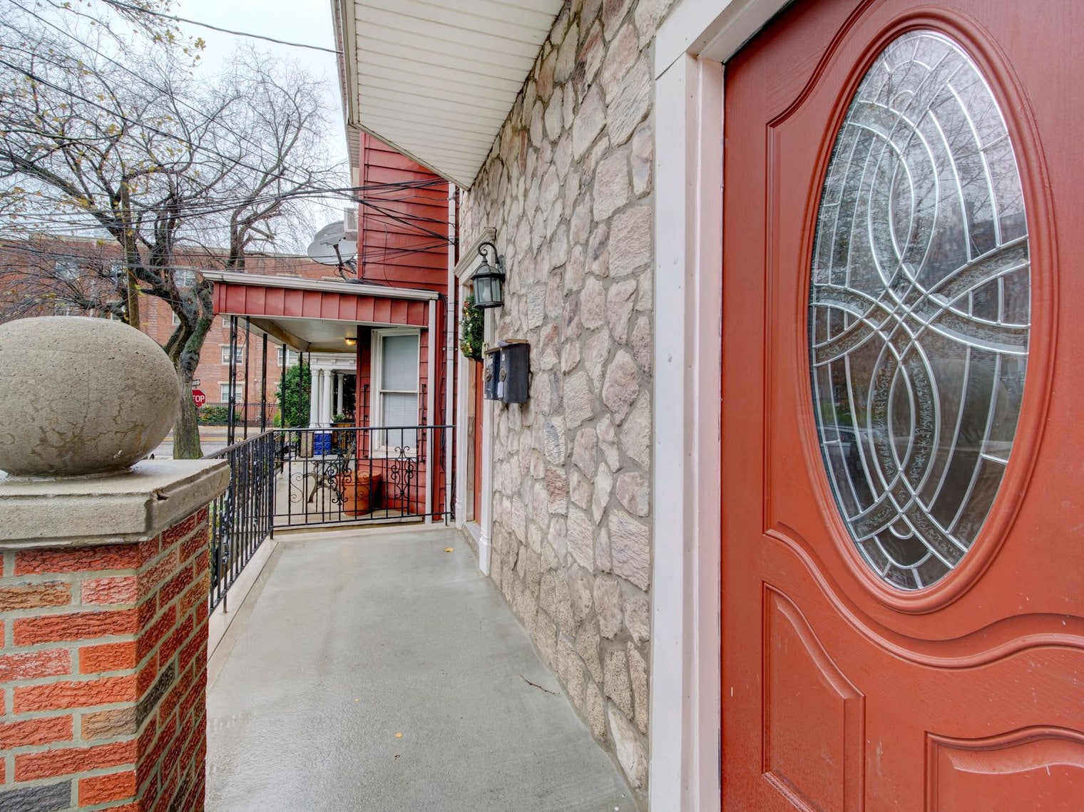 Building Photo - 24 Britton St