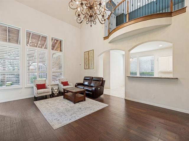 Building Photo - 8723 Sherwood Dr