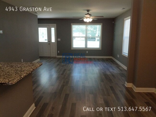 Building Photo - 4943 Graston Ave