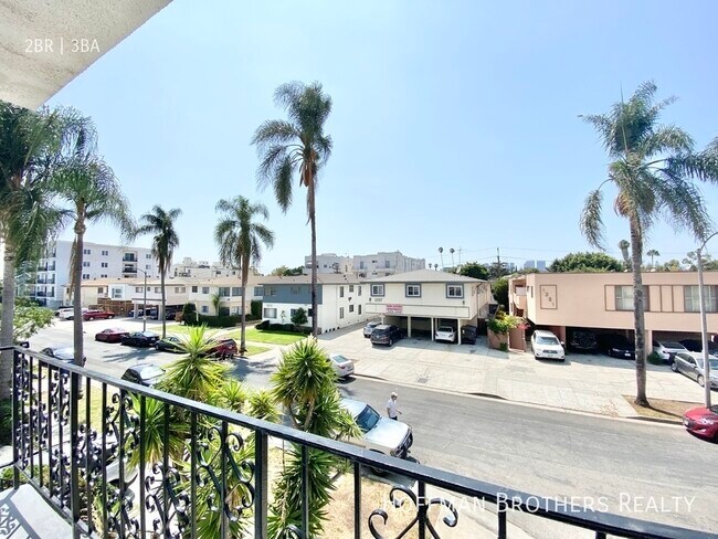 Building Photo - 1206 S Holt Ave