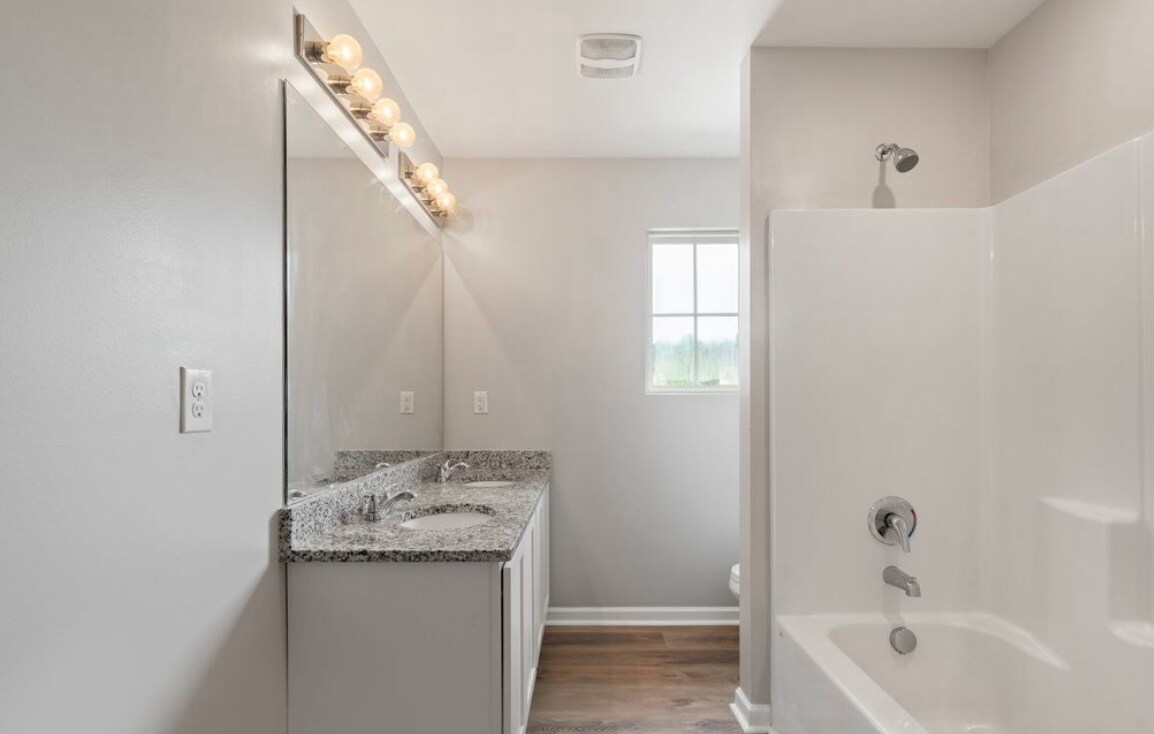 Building Photo - 509 Kinsale Ct