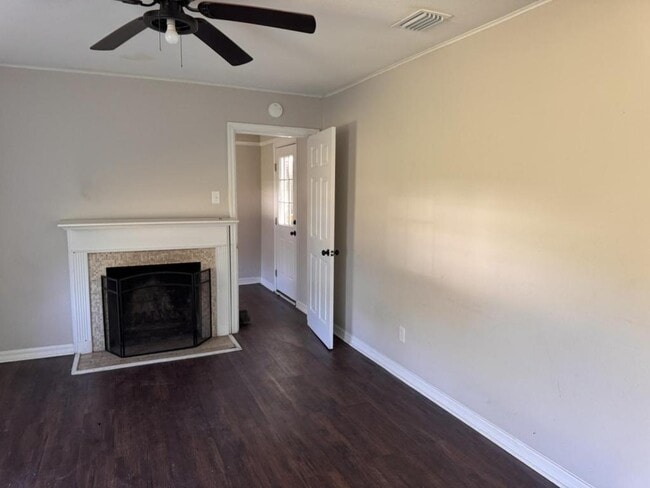 Building Photo - 2653 Foreman Cir