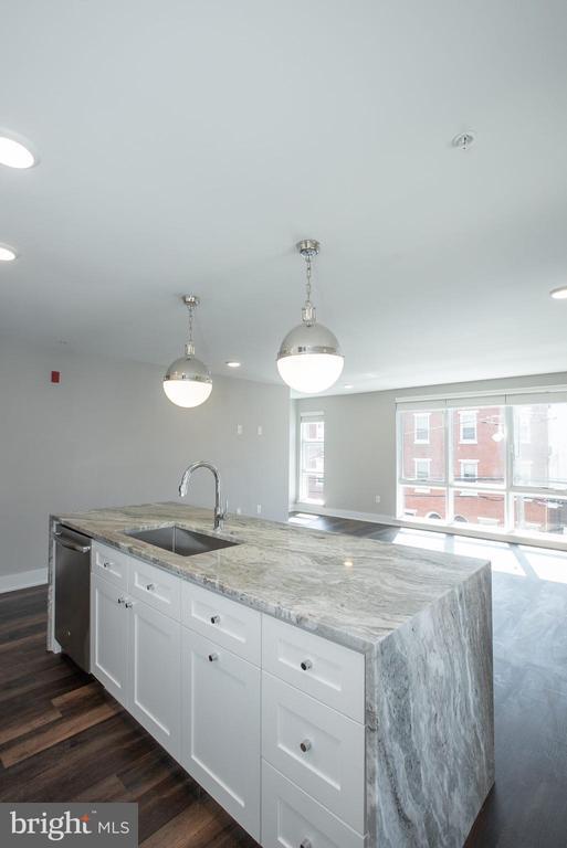 Building Photo - 817 N 20th St