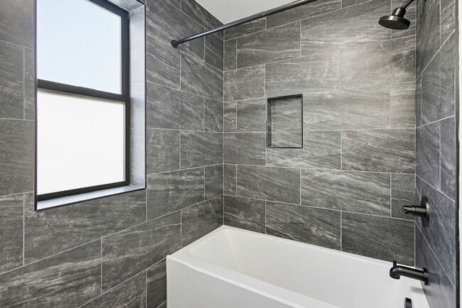 Building Photo - Brand New Construction – 3 Bed / 2 Bath Duplex Home in Normal Heights