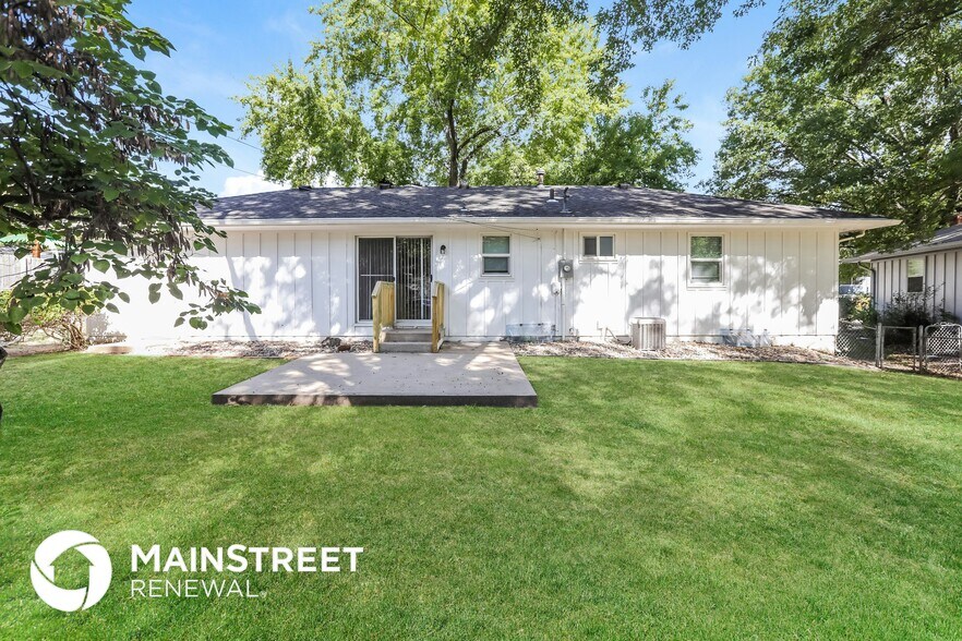 Building Photo - 16109 E 25th St S