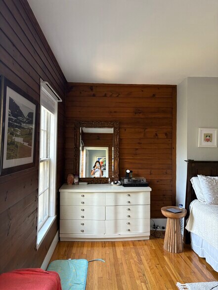 Building Photo - 65 Atherton St