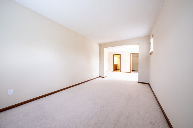 Building Photo - 15374 60th Ave N