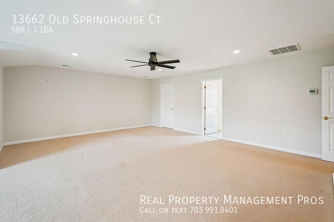 Building Photo - 13662 Old Springhouse Ct