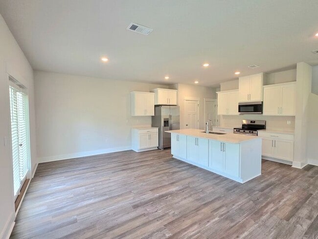 Building Photo - 1632 Amaya Ln