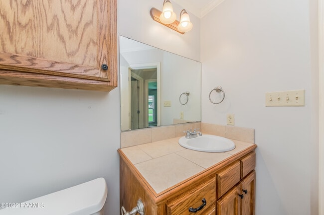 Building Photo - 1029 Gary Dr