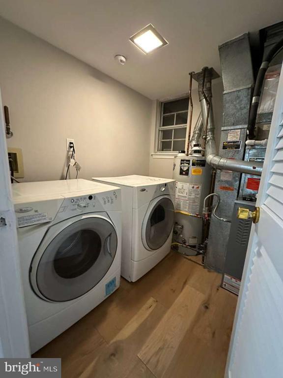 Building Photo - 5 Woodmill Dr